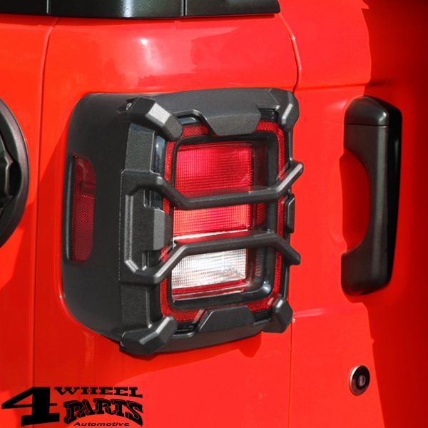 ラングラー　JL　RUGGED RIDGE TAIL LIGHT GUARD