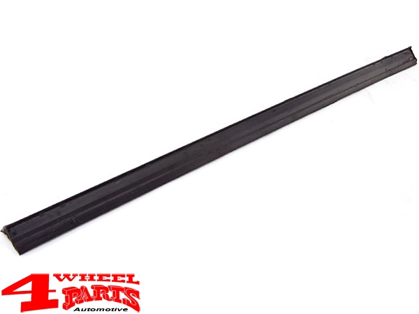 Outer Door Glass Seal Front Right Outer Cherokee XJ 84-96 4-doors